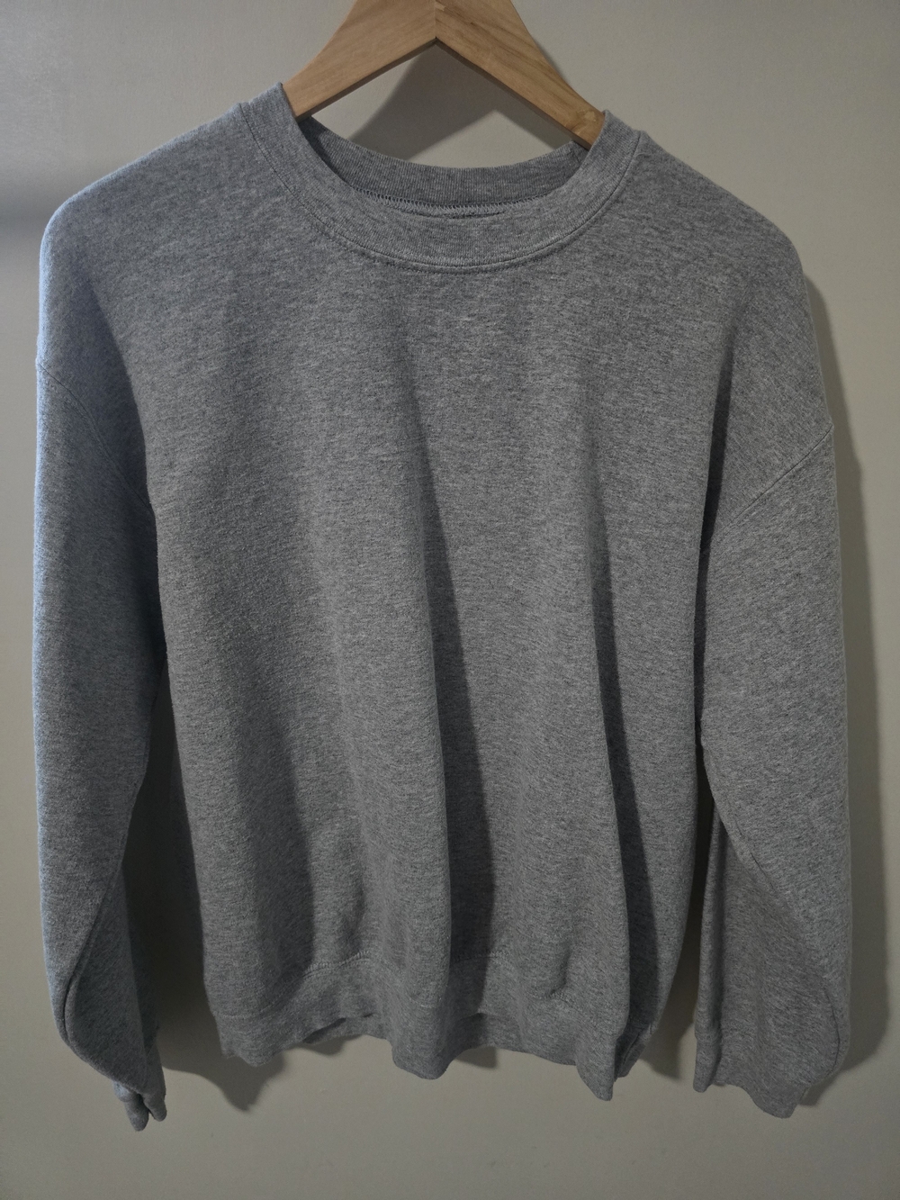 Gildan Heather Gray Crewneck Sweatshirt